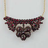 Granatcollier - Ketten Gelbgold 375/000 (9K), mitt… - photo 1