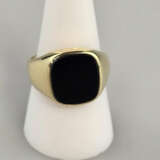 14K-Onyxring - Gelbgold 585/000 (14K), gestempelt,… - photo 1