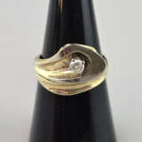 Bicolor-Goldring mit Diamant - Gelb-/Weißgold 585/… - photo 1