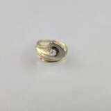 Bicolor-Goldring mit Diamant - Gelb-/Weißgold 585/… - photo 4