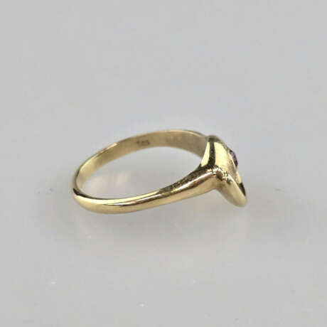 Goldring mit Rubin - Gelbgold 585/000 (14K), geste… - photo 4