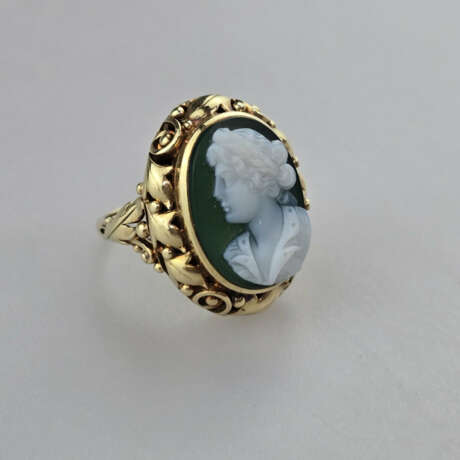 Goldring mit einer feinen Kamee - Gelbgold 585/000… - photo 5