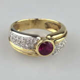 18K-Rubinring mit Diamanten- Gelbgold 750/000 (18K… - photo 4