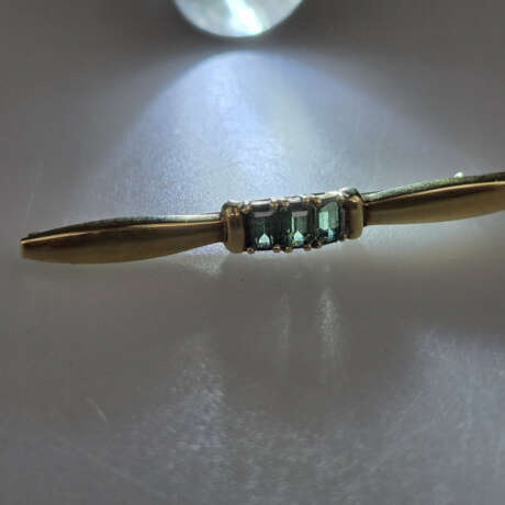 8K-Stabbrosche mit Turmalinbesatz - Gelbgold 333/0… - photo 2