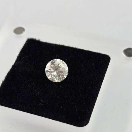 Loser natürlicher Diamant von 0,90 ct. mit Lasersi… - photo 6