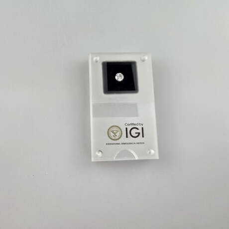 Loser natürlicher Diamant von 0,90 ct. mit Lasersi… - photo 10