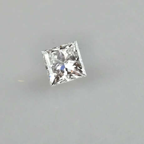 Loser Diamant von 2,24 ct. mit Lasersignatur - Lab… - фото 2