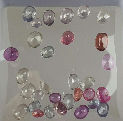 Konvolut lose Saphire von insgesamt 8,02 ct. - 31 … - photo 1