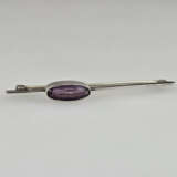 Vintage-Silberbrosche mit Amethyst - Silber, am Na… - фото 1