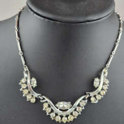 Filigranes Vintage-Collier - CORO / USA, Weißbronz…