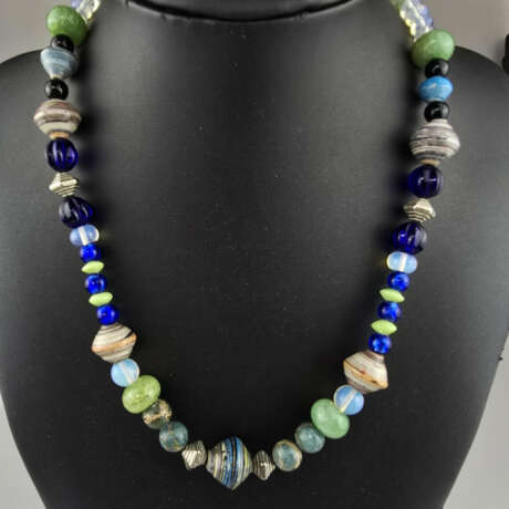 Farbenfrohe Vintage-Halskette im Hippie-Stil - abw… - фото 1