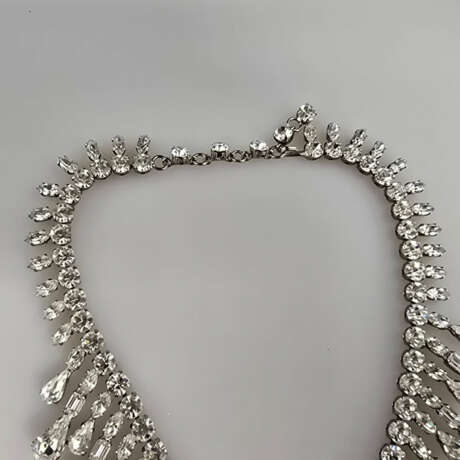 Prunkvolles Vintage-Collier in Diamant-Optik -SCHR… - фото 5