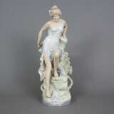 Figürliche Jugendstil-Vase - Anfang 20. Jh., Porze… - фото 1