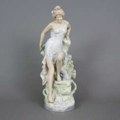 Figürliche Jugendstil-Vase - Anfang 20. Jh., Porze…