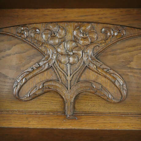 Jugendstil-Wandregal - um 1900, Eiche, floral gesc… - Foto 5