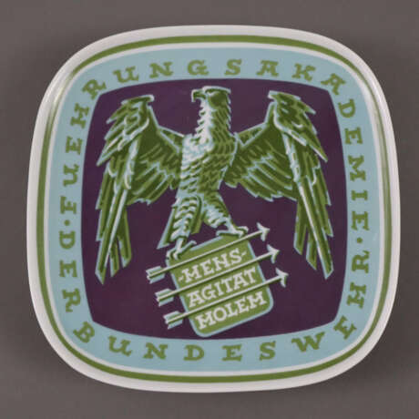Militaria Wandteller "Fuehrungsakademie der Bundes… - photo 1