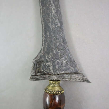 Wandhalter mit eingestecktem Kris - Indonesien, Wa… - photo 4