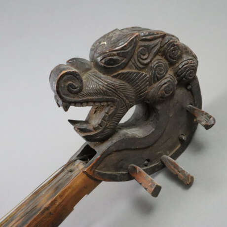 Tibetanische Laute mit Drachenkopf - um 1900/Anfan… - Foto 2
