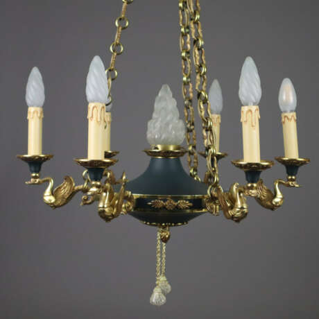 Prunkvolle Deckenlampe mit Schwanenarmen im Empire… - photo 3