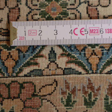Hereke - Vollseide, feine Knüpfung, reich verziert… - photo 5