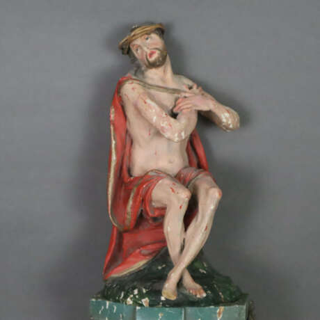 Sitzender Christus als Schmerzensmann mit Konsole-… - Foto 2