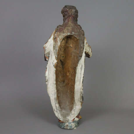 Ganzfigur einer Heiligen -ausgehendes 18.Jh.- voll… - фото 4