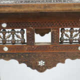 Beistelltisch in orientalischer Stilform, sog. "ma… - фото 13