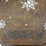 Beistelltisch in orientalischer Stilform, sog. "ma… - фото 7
