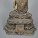 Sitzender Buddha auf Thronsockel - Thailand 20.Jh.… - photo 4