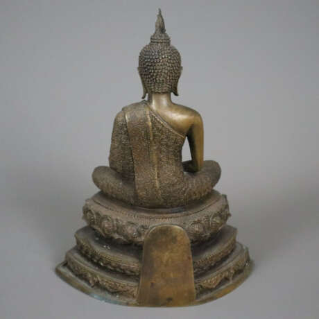 Sitzender Buddha auf Thronsockel - Thailand 20.Jh.… - photo 6