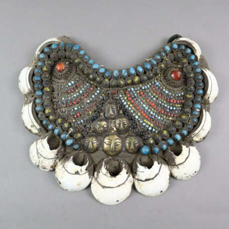 Große Textilhalskette mit Steinbesatz - Indien, ha… - photo 1