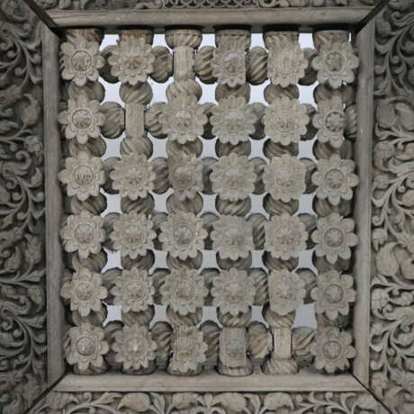 Kunstvoll geschnitzte Holzfragmente - Pakistan / I… - photo 7