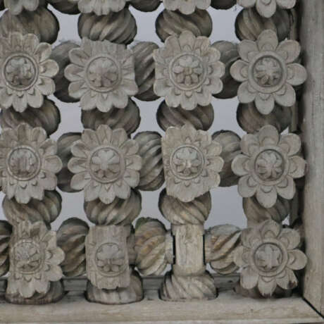 Kunstvoll geschnitzte Holzfragmente - Pakistan / I… - photo 8