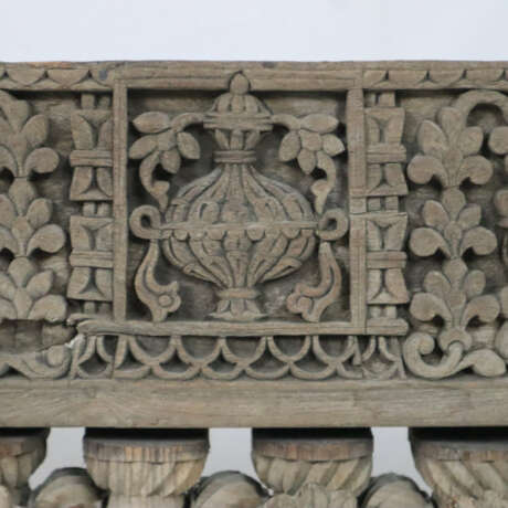 Kunstvoll geschnitzte Holzfragmente - Pakistan / I… - photo 12