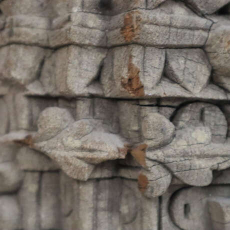 Kunstvoll geschnitzte Holzfragmente - Pakistan / I… - photo 14