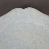 Qingbai-Schale - flache Schale auf Standring mit b… - photo 4
