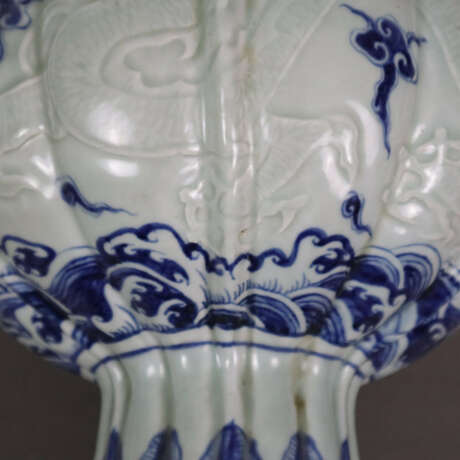 Blau-weiße Deckelschale - China, kelchartige Wandu… - Foto 7