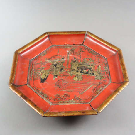 Holztablett - China, um 1900, oktogonale Form, Ran… - Foto 1