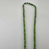 Kette mit Anhänger aus Nephrit-Jade - China, Kugel… - photo 3
