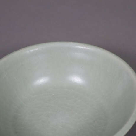 Longquan-Pinselwascher - Steinzeug mit bläulich gr… - photo 2