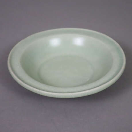 Longquan-Seladonschale - Steinzeug mit matter blau… - photo 1