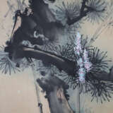 Chinesisches Rollbild - Kiefer, Tusche und Farben … - photo 3
