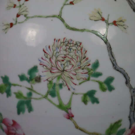 Große Balustervase - Porzellan, schauseitiger Deko… - photo 4