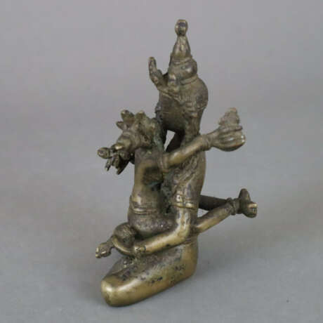 Vajrasattva in yab-yum - sinotibetisch, Bronzelegi… - photo 3