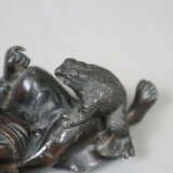 Miniatur-Figurengruppe - Japan, Bronze, dunkelbrau… - Foto 3