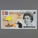 Banksy - "Dismal 10 Pound Canvas" mit "Painting Ra… - фото 2