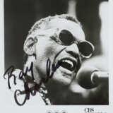 Autogramm Ray Charles - eigenhändig signiertes Fot… - photo 1