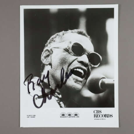 Autogramm Ray Charles - eigenhändig signiertes Fot… - photo 2