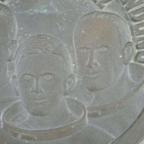 Schwere Bronzeplakette "Mondlandung" - 2. Hälfte 2… - photo 3
