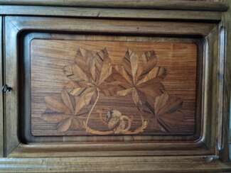 Very beautiful Art Nouveau cabinet